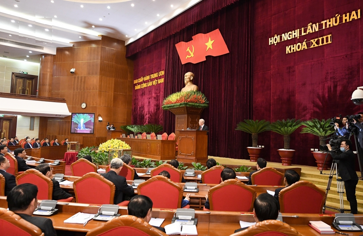 closing ceremony of party central committees second plenum